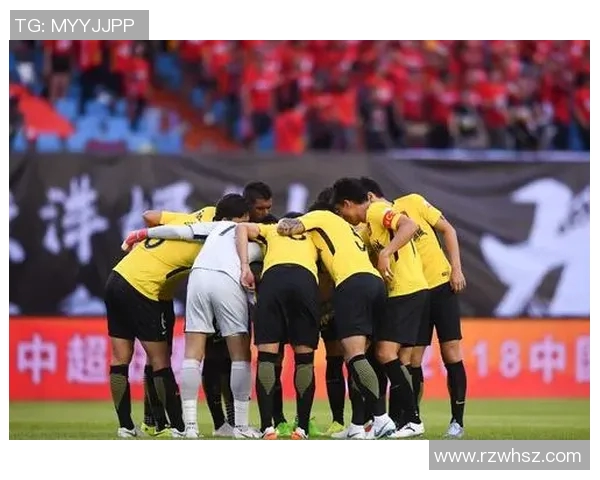 重庆网球队战术分析:盯防策略的成败与启示 重庆网球队战术分析:盯防策略的成败与启示