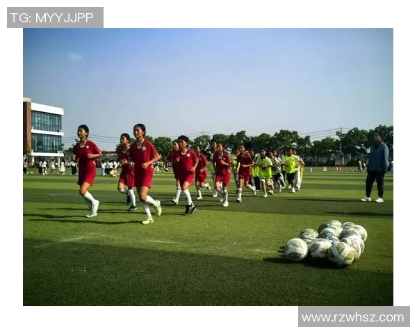 贵州村足足球明星崛起背后的故事与奋斗历程揭秘 贵州村足足球明星崛起背后的故事与奋斗历程揭秘