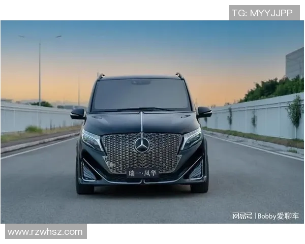 足球明星的豪华座驾大揭秘揭开他们的私人汽车世界与个性风格