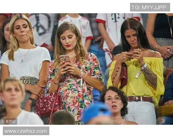 世界足球明星太太团的魅力与风采揭秘让我们走近这些背后的女人们 世界足球明星太太团的魅力与风采揭秘让我们走近这些背后的女人们
